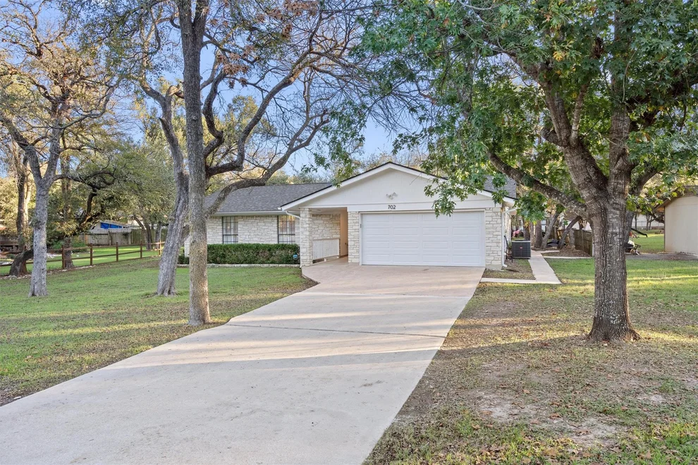 Unit for sale at 702 Bosque TRL, Georgetown, TX 78628