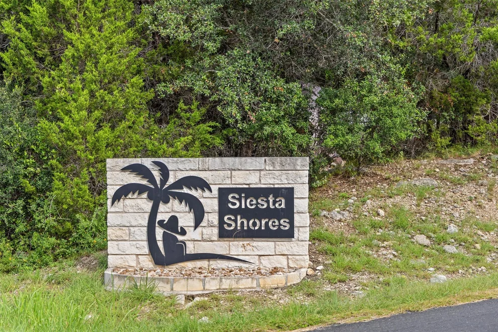 Unit for sale at 1010 Debco LN, Spicewood, TX 78669