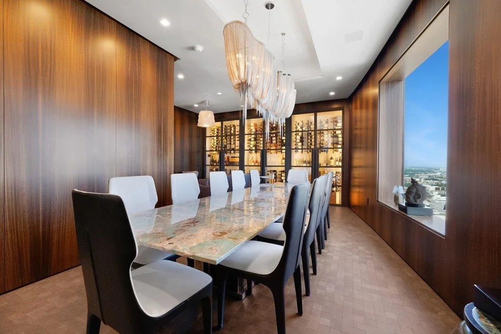 Unit for sale at 200 Congress Ave, Austin, TX 78701