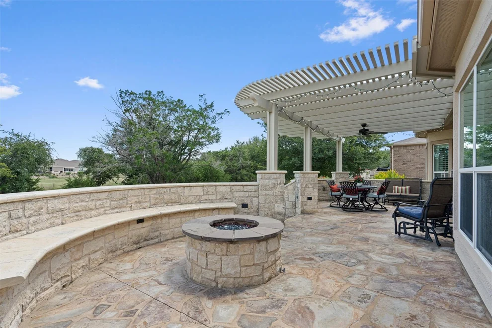 Unit for sale at 208 Duck Creek LN, Georgetown, TX 78633