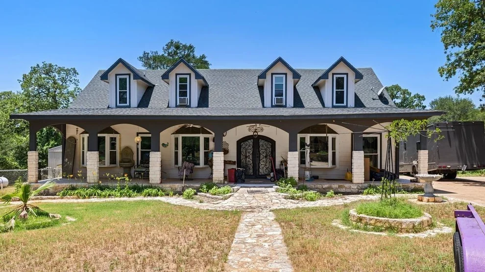 Unit for sale at 368 Riddle RD, Cedar Creek, TX 78612