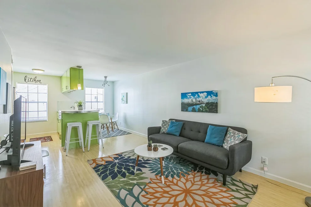 Unit for sale at 300 Crockett ST, Austin, TX 78704