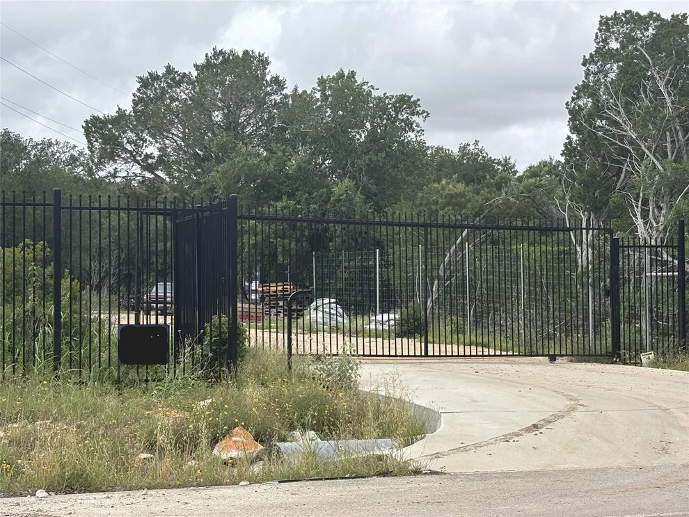 Unit for sale at 1711 W McCarty LN, San Marcos, TX 78666