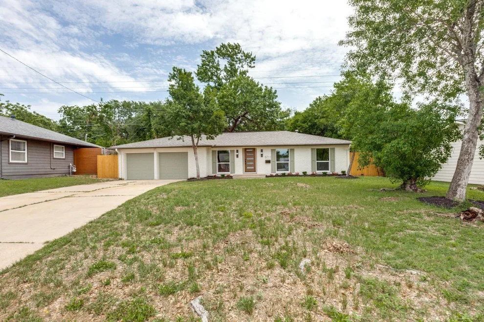 Unit for sale at 5711 Wellington DR, Austin, TX 78723