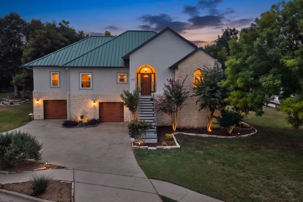 Unit for sale at 609 S LAKE CREEK DR, Round Rock, TX 78681