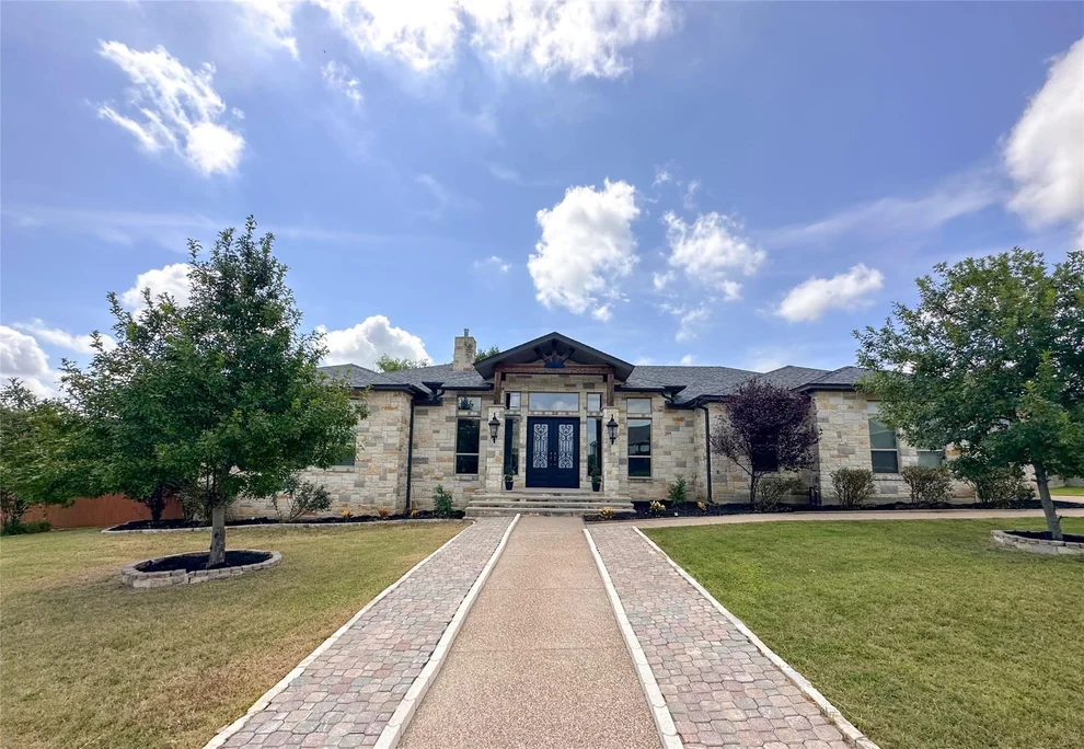 Unit for sale at 1007 Bella Vita DR, Nolanville, TX 76559