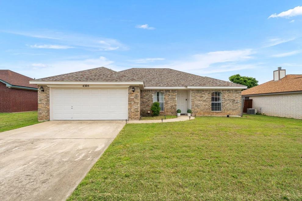 Unit for sale at 4305 Pete DR, Killeen, TX 76549