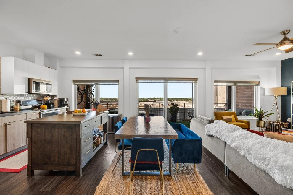 Unit for sale at 4361 S Congress Ave, Austin, TX 78745