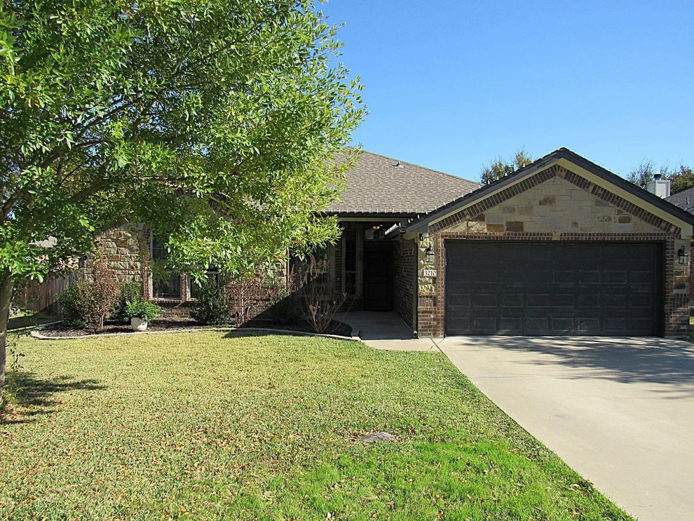 Unit for sale at 3210 Twin Ridge DR, Belton, TX 76513