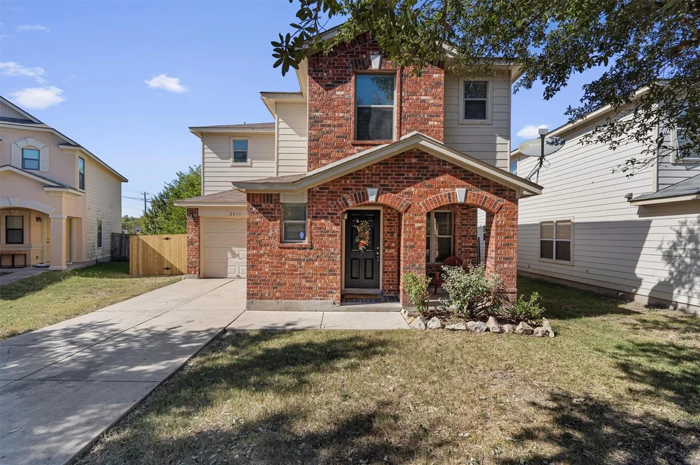 Unit for sale at 2013 Perkins PL, Georgetown, TX 78626