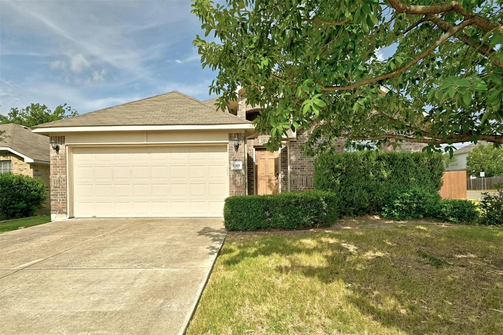 Unit for sale at 1301 Rainbow Parke DR, Round Rock, TX 78665