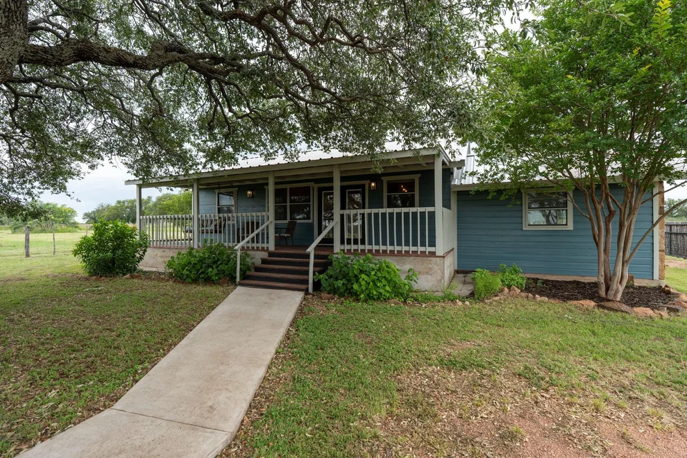 Unit for sale at 225 Ischar LN, Mason, TX 76856