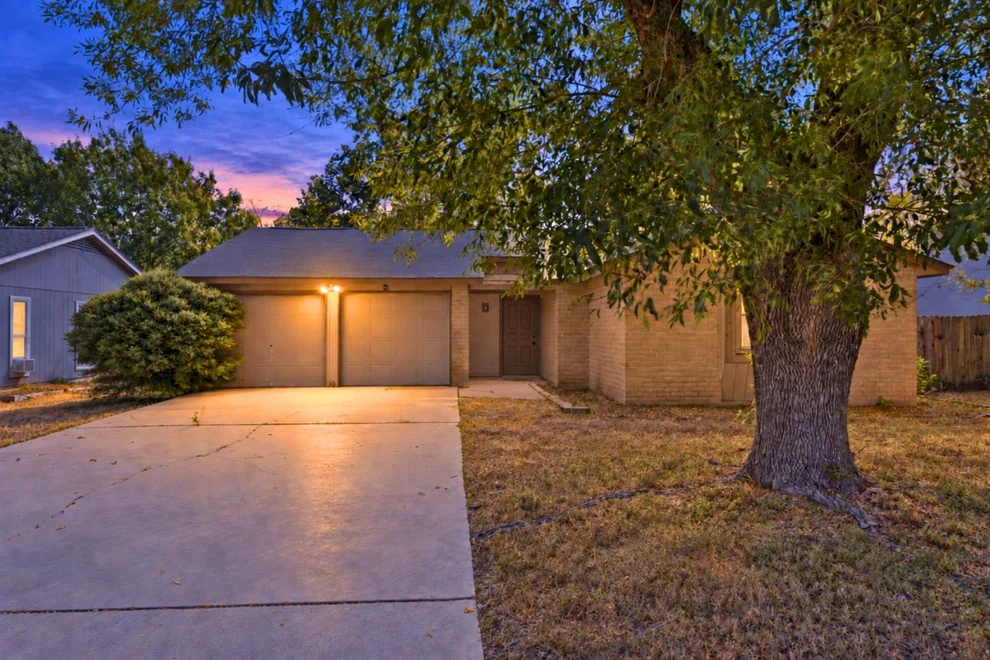 Unit for sale at 1505 Sagebrush DR, Round Rock, TX 78681