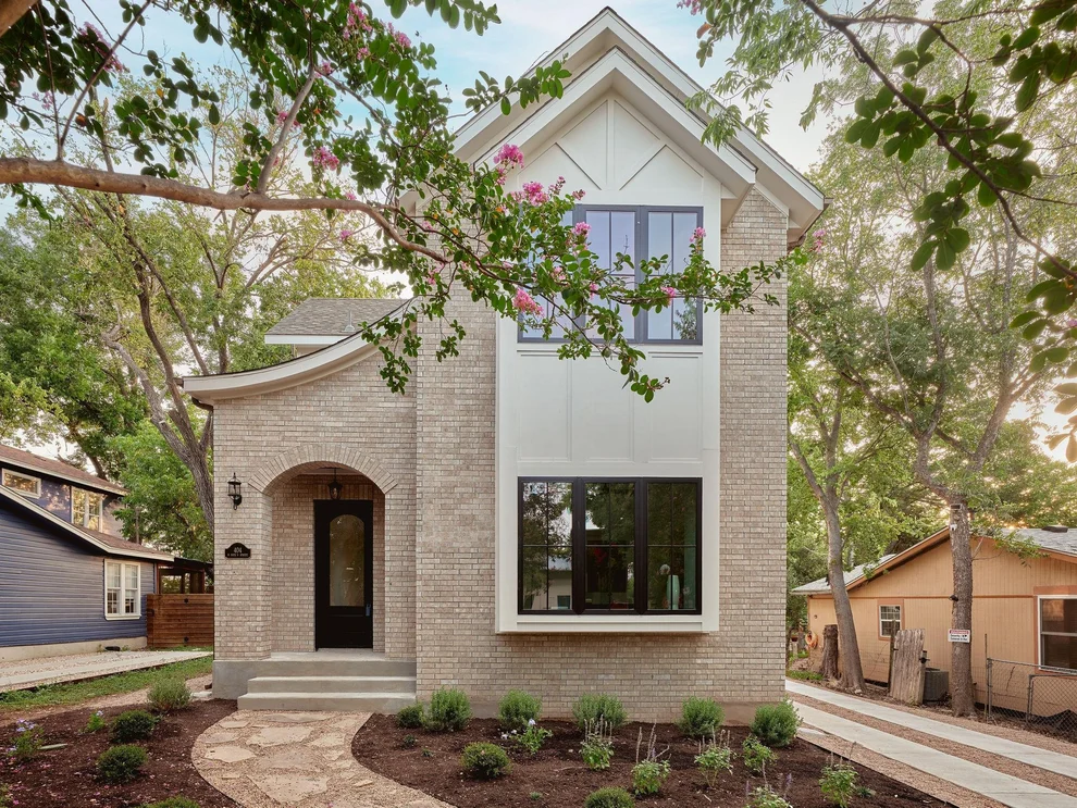 Unit for sale at 404 W 55th 1/2 ST, Austin, TX 78751