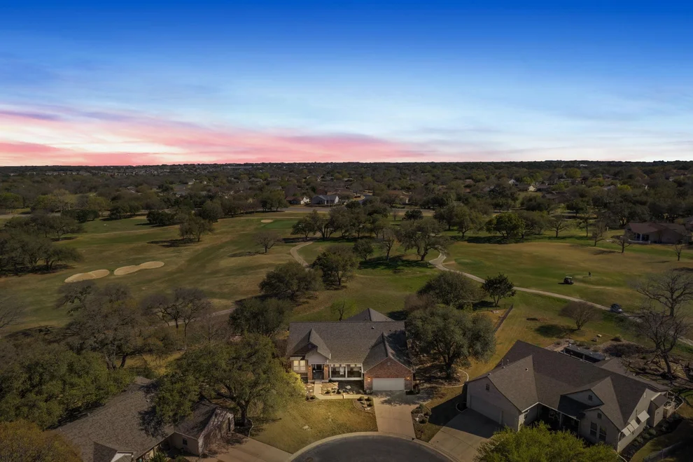 Unit for sale at 133 Painted Bunting LN, Georgetown, TX 78633