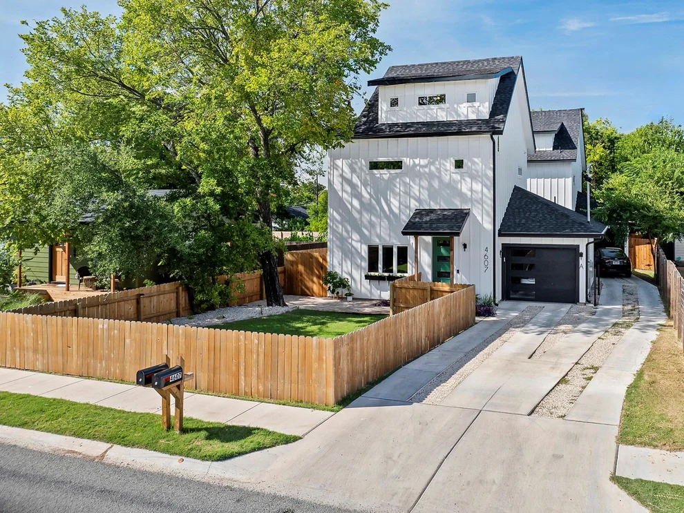 Unit for sale at 4607 Leslie Ave, Austin, TX 78721
