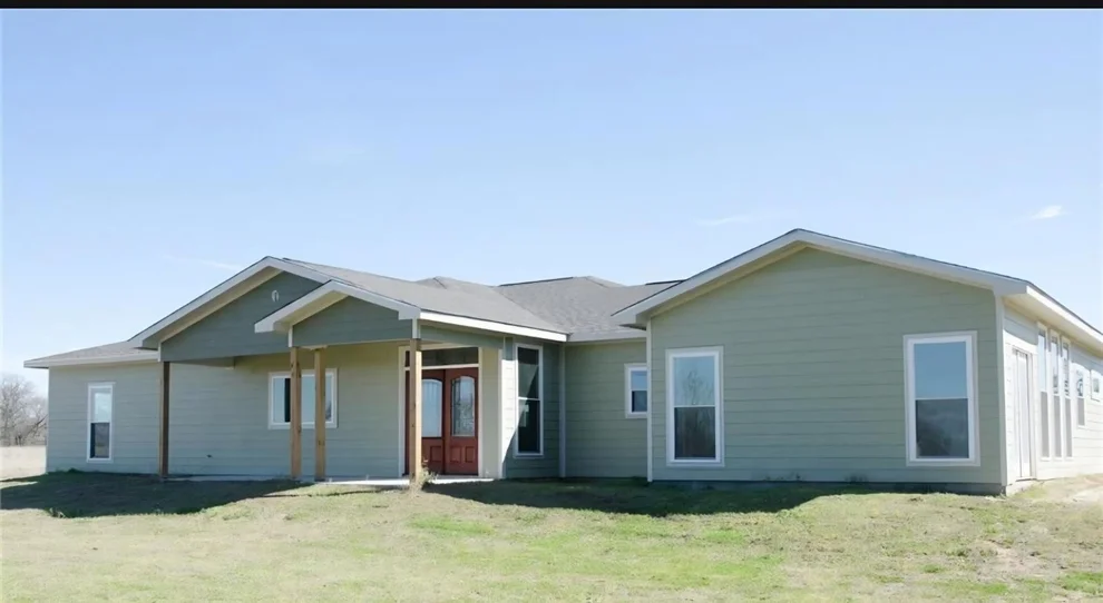 Unit for sale at 202 Private Road 4464, Rockdale, TX 76567