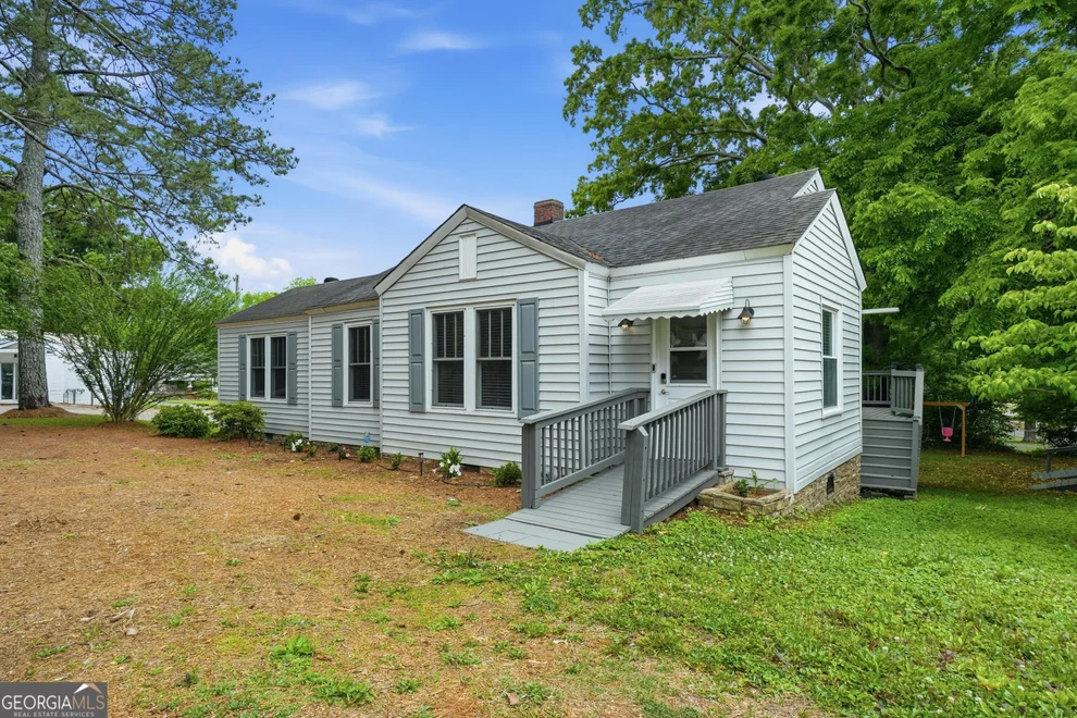 Unit for sale at 3022 Maple Road SE, Lindale, GA 30147