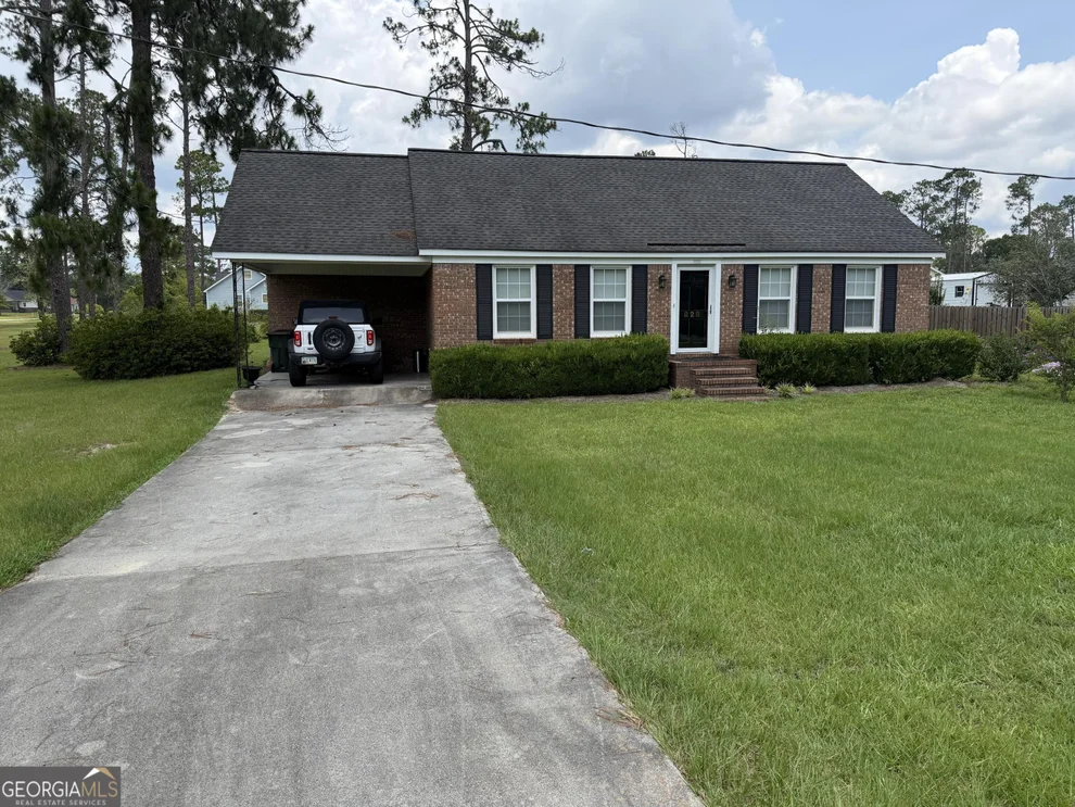 Unit for sale at 828 W Moring Street, Swainsboro, GA 30401