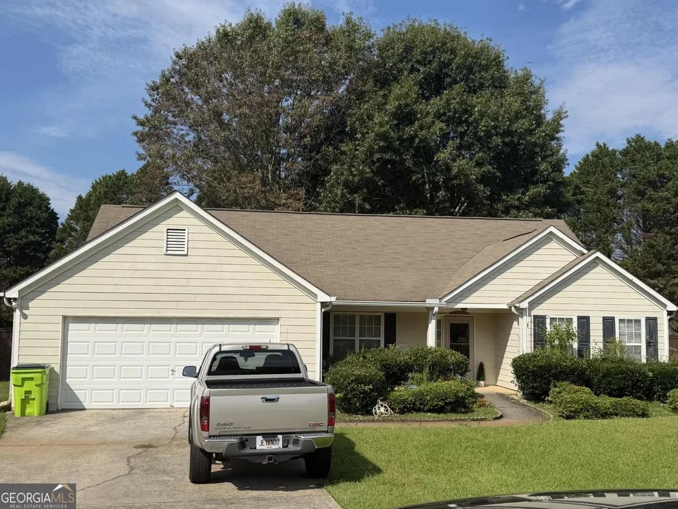 Unit for sale at 33 Column Court, Douglasville, GA 30134