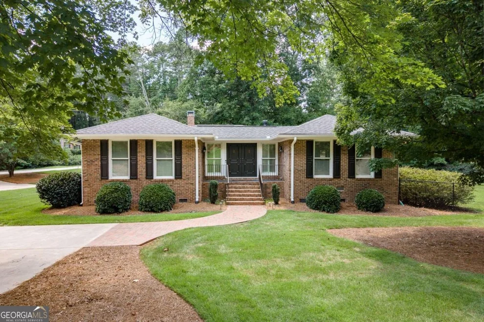 Unit for sale at 115 Valleywood Drive, Athens, GA 30606