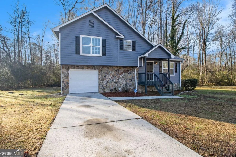 Unit for sale at 100 Spicewood Court, South Fulton, GA 30349