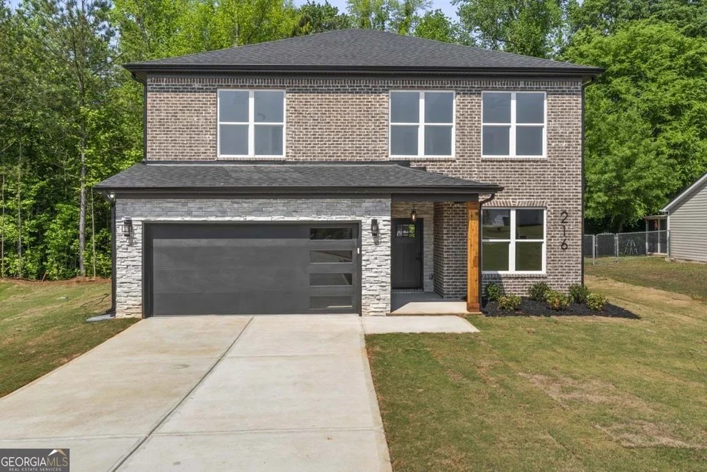 Unit for sale at 216 Galway Lane, Hampton, GA 30228