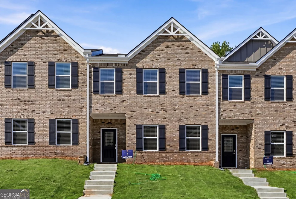Unit for sale at 3641 PARKWAY JAMES Drive, Snellville, GA 30039