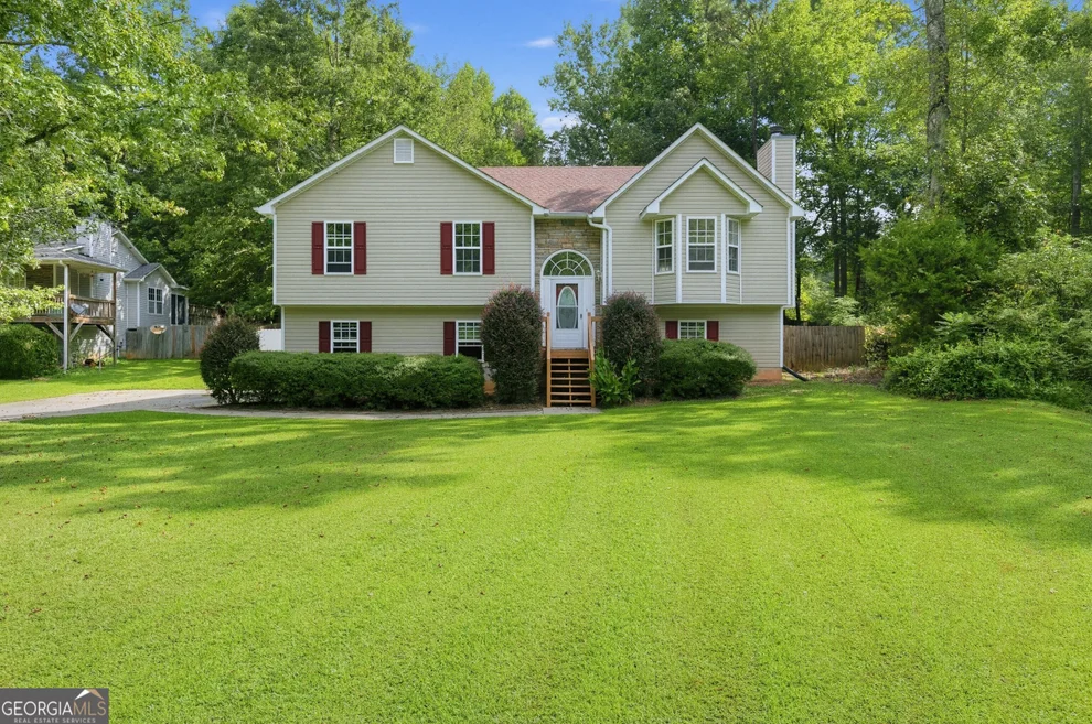 Unit for sale at 285 Pine Needle Trail, Villa Rica, GA 30180