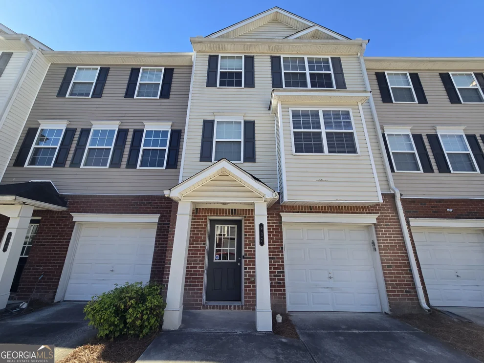 Unit for sale at 937 Society Circle, Atlanta, GA 30331