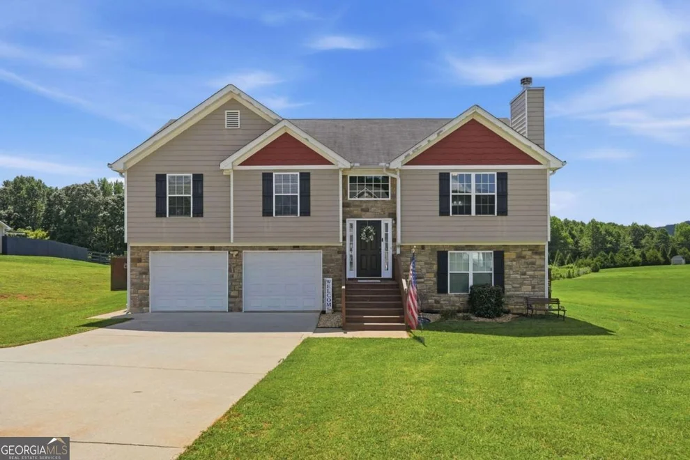 Unit for sale at 8241 Mountain Glen Drive, Clermont, GA 30527
