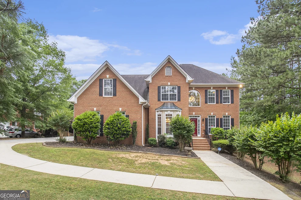 Unit for sale at 1085 Crown River Parkway, MCDonough, GA 30252
