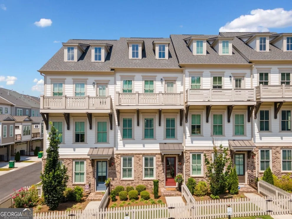 Unit for sale at 1104 Thomas Street, Woodstock, GA 30188