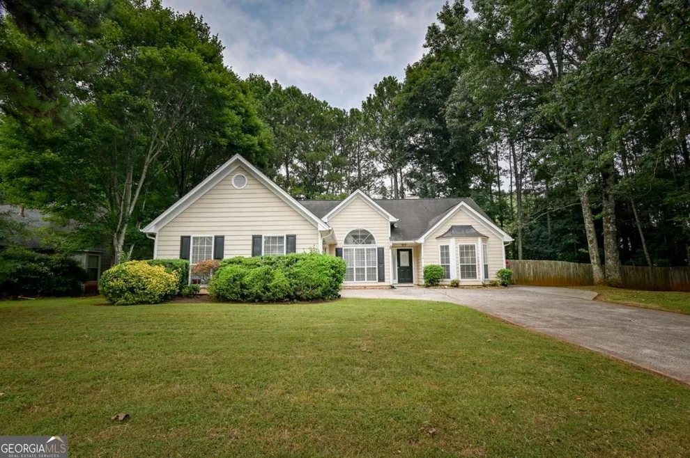 Unit for sale at 680 Trellis Pond Court, Lawrenceville, GA 30043