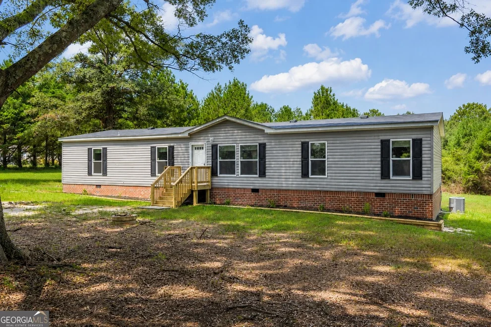 Unit for sale at 1625 Elberton Road, Lexington, GA 30648