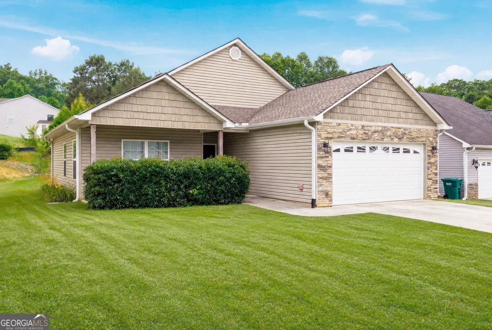 Unit for sale at 540 Highland Pointe Drive, Alto, GA 30510