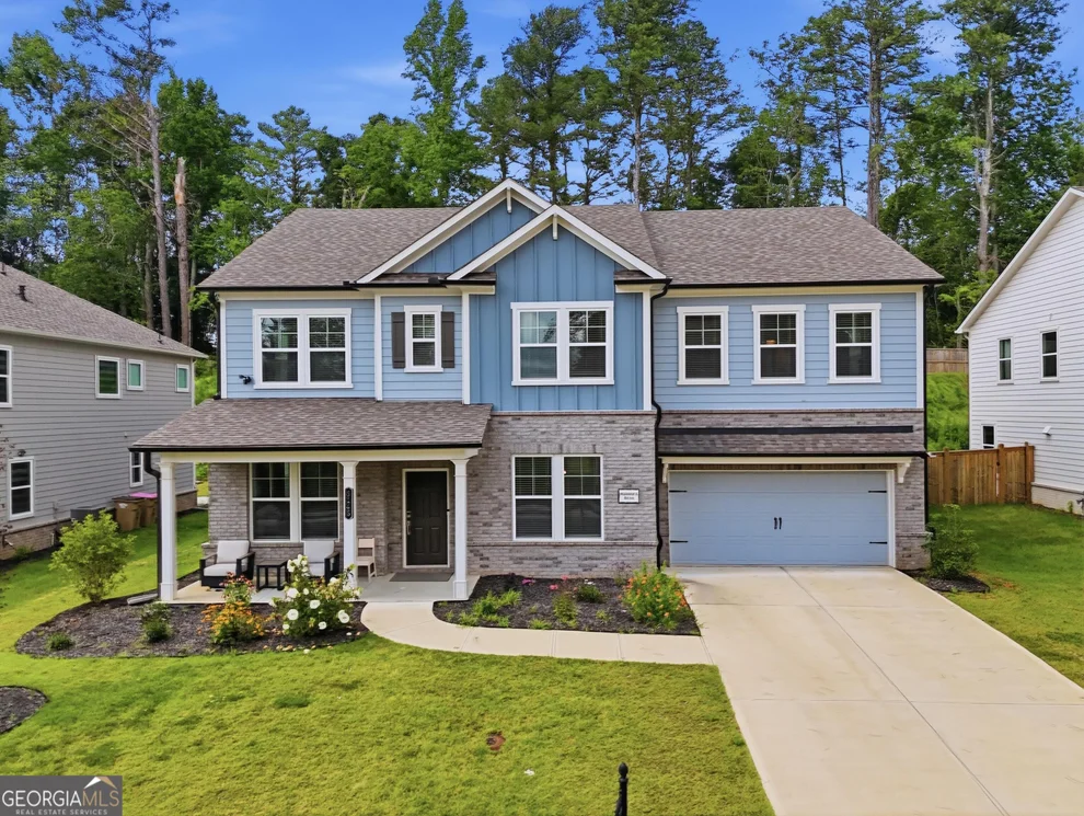 Unit for sale at 5145 Lansdale Court, Cumming, GA 30028