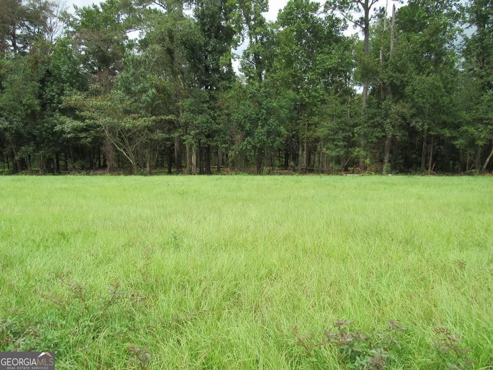 Unit for sale at 116 Barefoot Lane, Eufaula, AL 36027