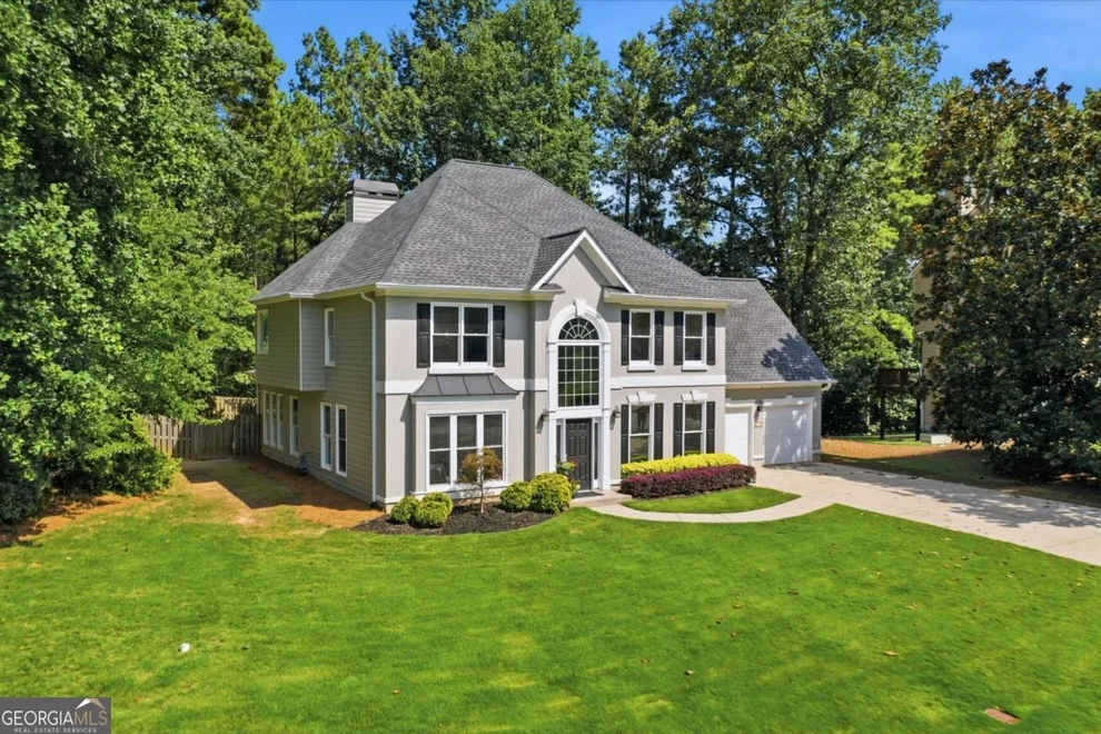 Unit for sale at 1155 Landover Crossing, Suwanee, GA 30024
