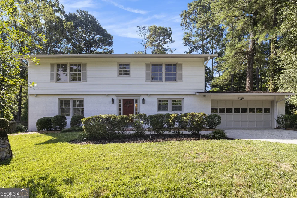 Unit for sale at 3439 Heartwood Lane, Atlanta, GA 30340