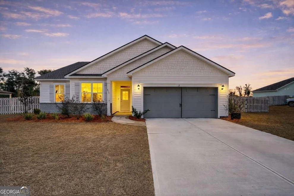 Unit for sale at 638 Logging Hill Drive, Richmond Hill, GA 31324