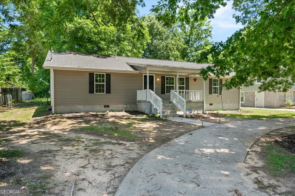 Unit for sale at 566 Shadowmoor Circle, Thomson, GA 30824