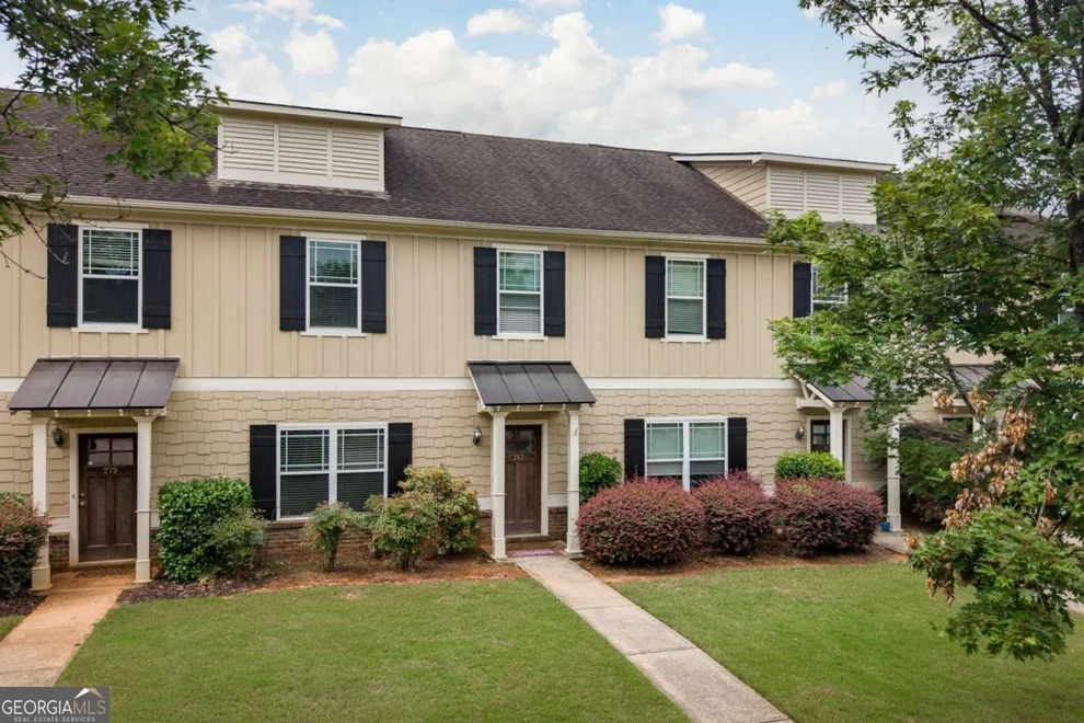 Unit for sale at 283 Oconee River Circle, Athens, GA 30605