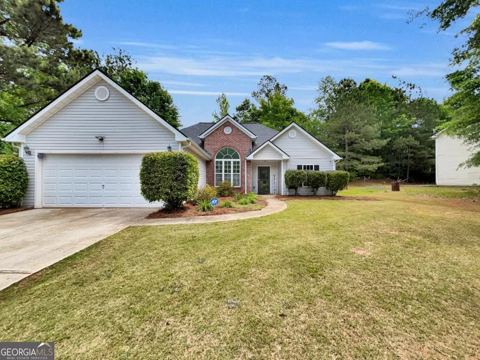Unit for sale at 248 Clearwater Drive, Monroe, GA 30656