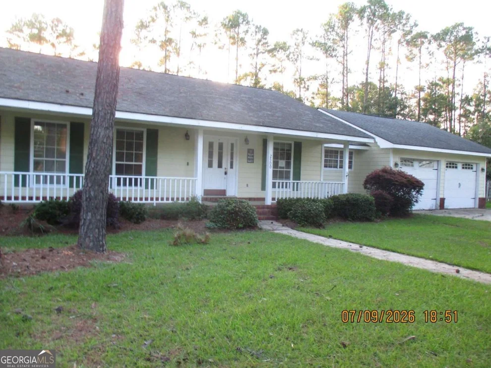 Unit for sale at 2500 Pin Oak Street, Jesup, GA 31546