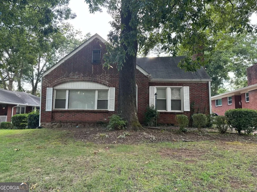 Unit for sale at 1807 Sylvan Road SW, Atlanta, GA 30310