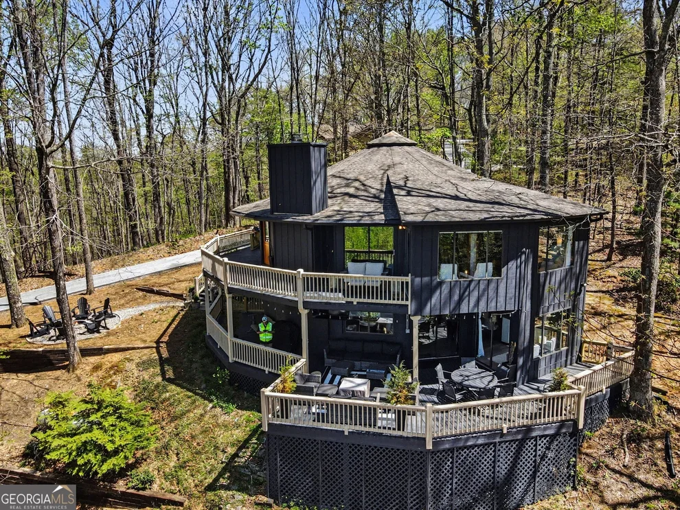 Unit for sale at 265 Pleasant Mountain Drive, Sky Valley, GA 30537
