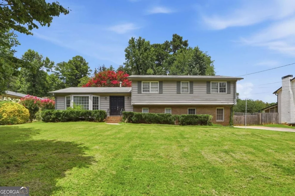 Unit for sale at 3021 Wendwood Drive, Marietta, GA 30062