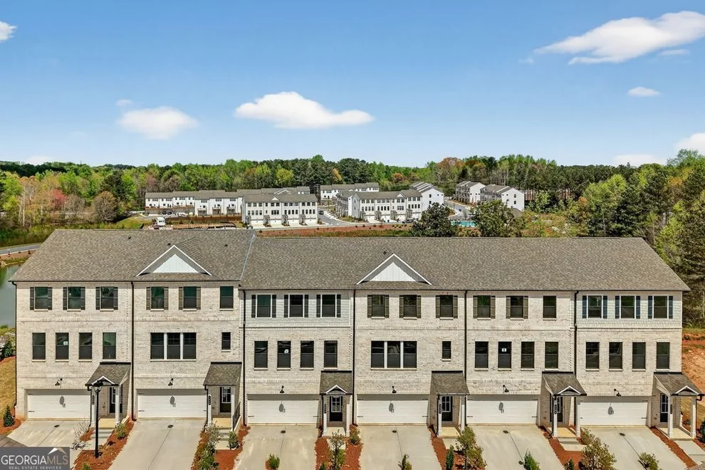 Unit for sale at 2825 Rosehall Way, Lawrenceville, GA 30044