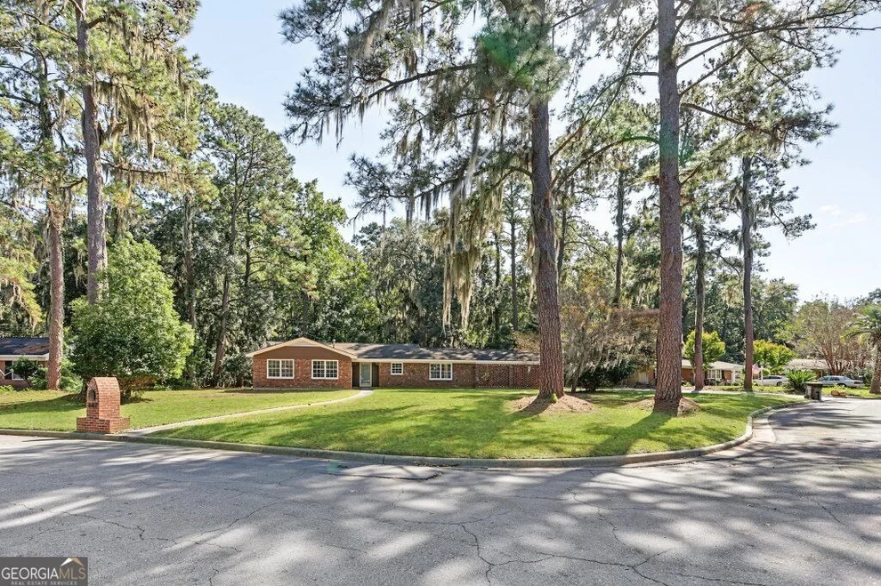 Unit for sale at 607 Glenbrook Road, Savannah, GA 31419